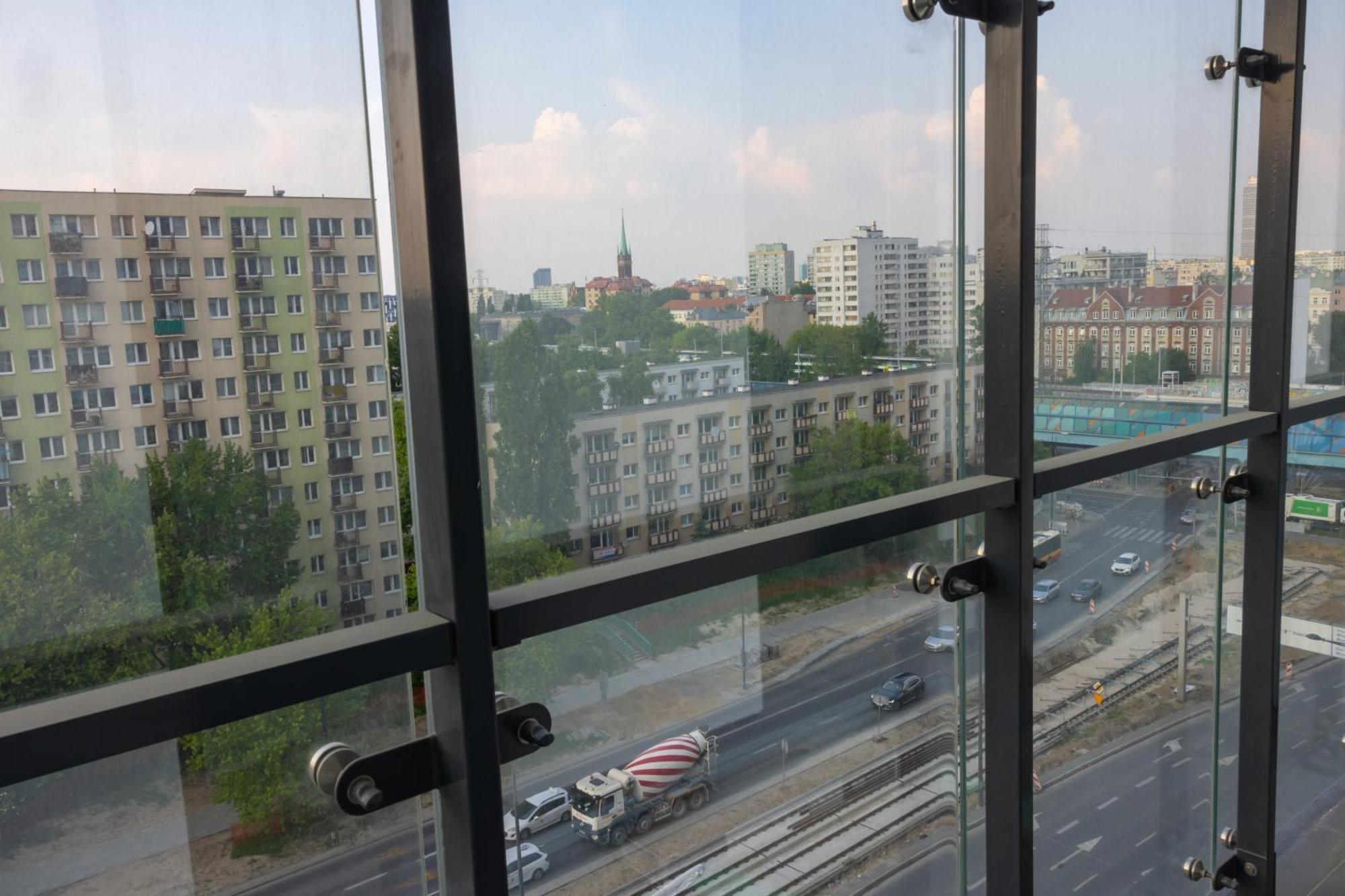 Warszawski Hongkong, Kultowe Miejsce Warsaw Luaran gambar
